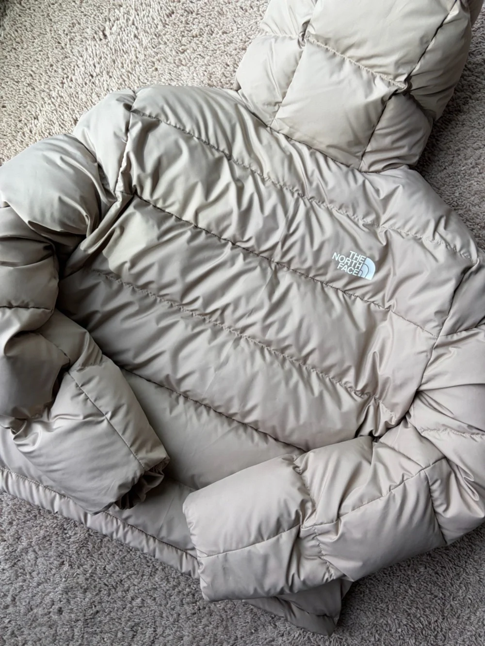 The North Face Women’s Frost Fall Hooded Jacket | Mushroom Grey | Medium - Picture 10 of 11